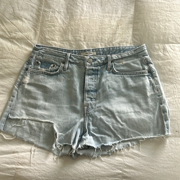 Girlfriend “the Helena short” - Picture 2 of 3